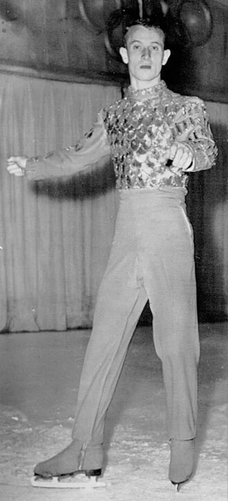 Ronald Robertson (figure skater) height profile photo
