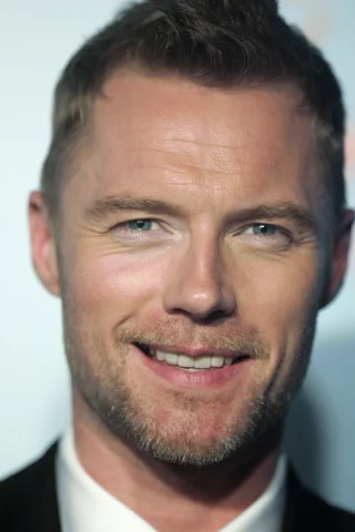 Ronan Keating height profile photo