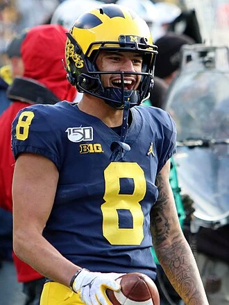 Ronnie Bell (American football) height profile photo