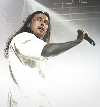 Ronnie Radke height profile photo