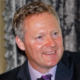 Rory Bremner height profile photo
