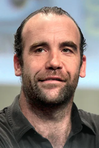 Rory McCann height profile photo