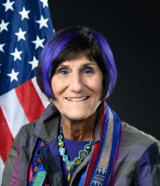 Rosa DeLauro height profile photo