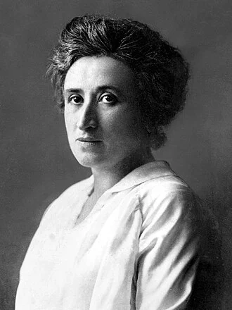 Rosa Luxemburg height profile photo