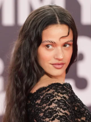 Rosalía height profile photo