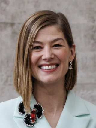 Rosamund Pike height profile photo