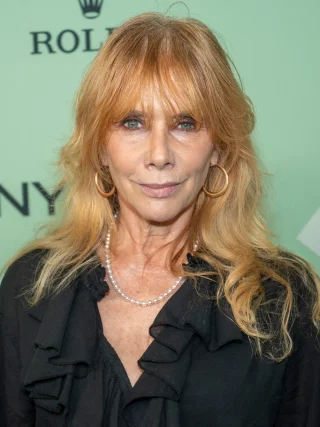 Rosanna Arquette height profile photo