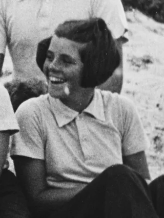 Rosemary Kennedy height profile photo