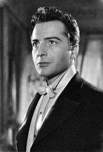 Rossano Brazzi height profile photo