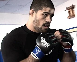 Rousimar Palhares height profile photo