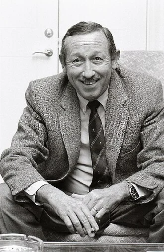 Roy E. Disney height profile photo