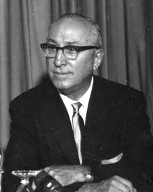 Roy O. Disney height profile photo