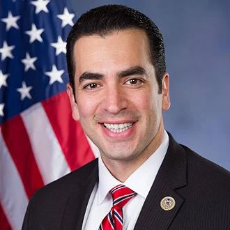 Ruben Kihuen height profile photo