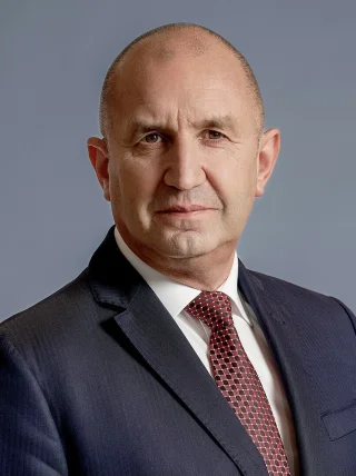 Rumen Radev height profile photo