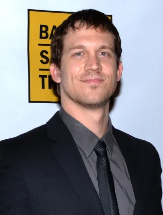 Russell Harvard height profile photo