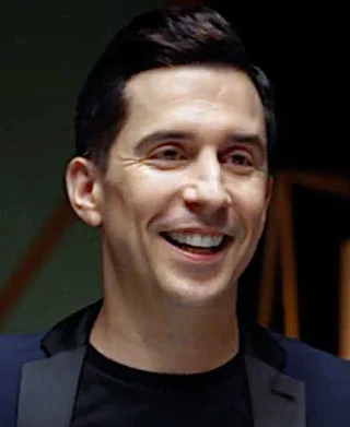 Russell Kane height profile photo