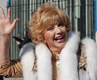 Ruta Lee height profile photo