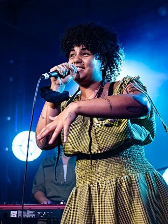 Ruti Olajugbagbe height profile photo
