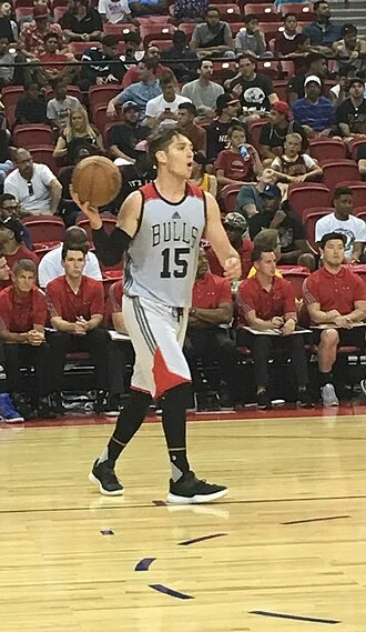 Ryan Arcidiacono height profile photo
