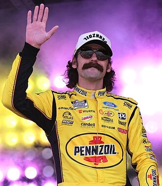 Ryan Blaney height profile photo