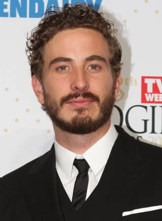 Ryan Corr height profile photo