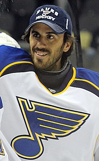 Ryan Miller height profile photo