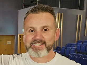 Ryan Moloney height profile photo