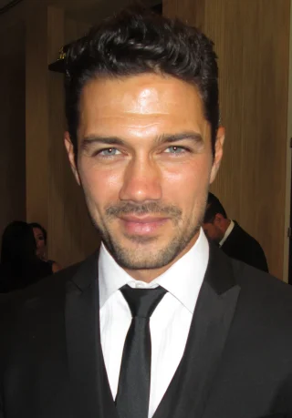 Ryan Paevey height profile photo