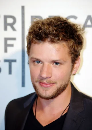 Ryan Phillippe height profile photo