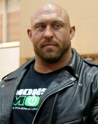 Ryback height profile photo