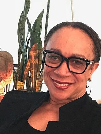 S. Epatha Merkerson height profile photo