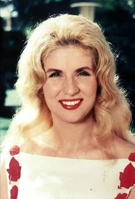 Sabah (singer) height profile photo