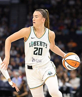 Sabrina Ionescu height profile photo
