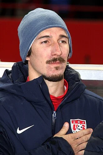 Sacha Kljestan height profile photo