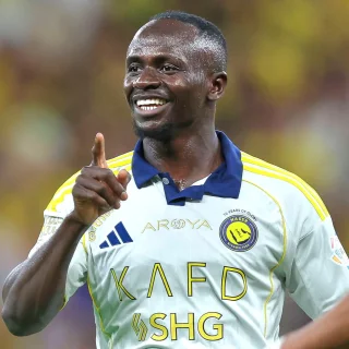 Sadio Mané height profile photo
