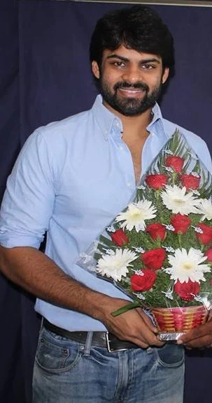 Sai Dharam Tej height profile photo