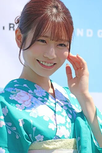 Saika Kawakita height profile photo
