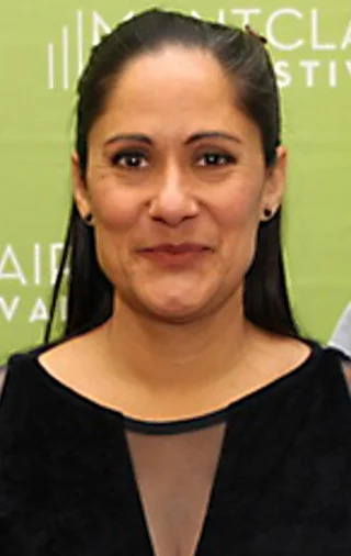 Sakina Jaffrey height profile photo