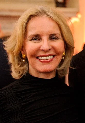 Sally Quinn height profile photo