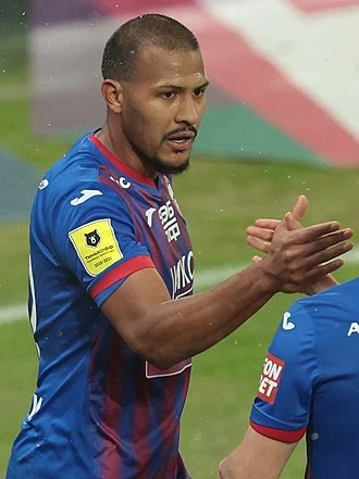 Salomón Rondón height profile photo