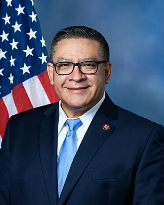 Salud Carbajal height profile photo