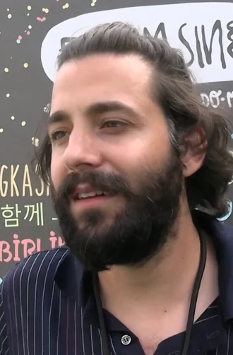Salvador Sobral height profile photo