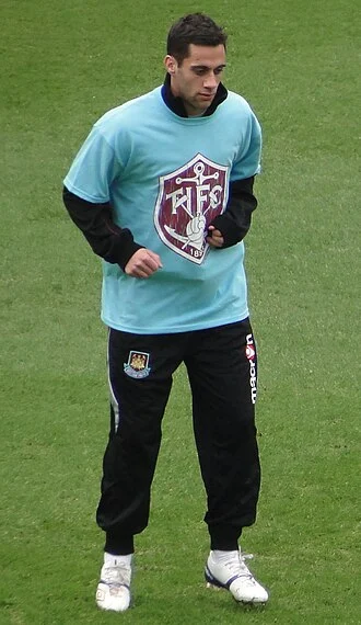 Sam Baldock height profile photo