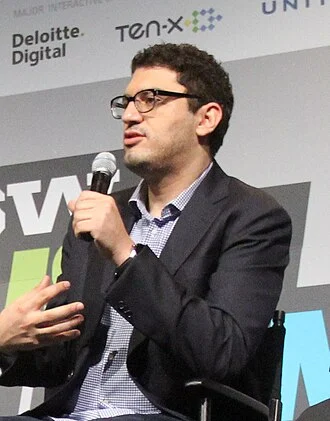 Sam Esmail height profile photo