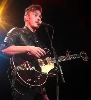 Sam Palladio height profile photo