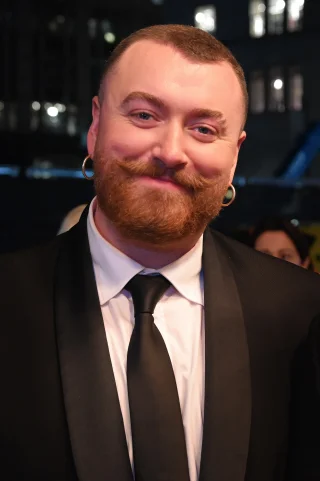 Sam Smith height profile photo