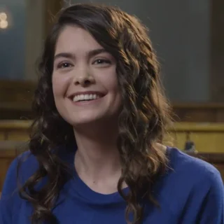 Samantha Colley height profile photo