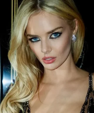 Samara Weaving height profile photo