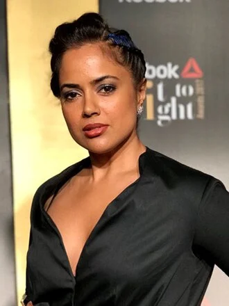 Sameera Reddy height profile photo