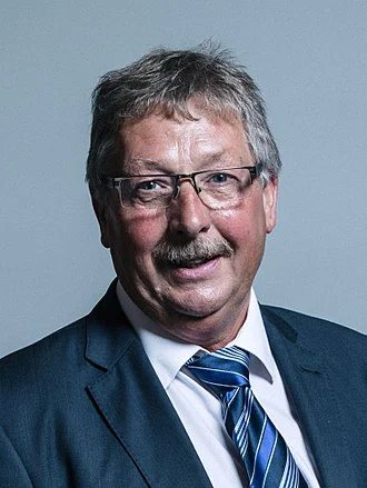 Sammy Wilson (politician) height profile photo